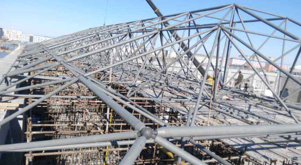 哈密细数网架装配中抉择应用钢结构对室第的优势
